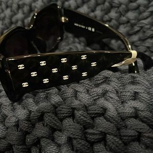 New With Tags Chanel Pilot Sunglasses